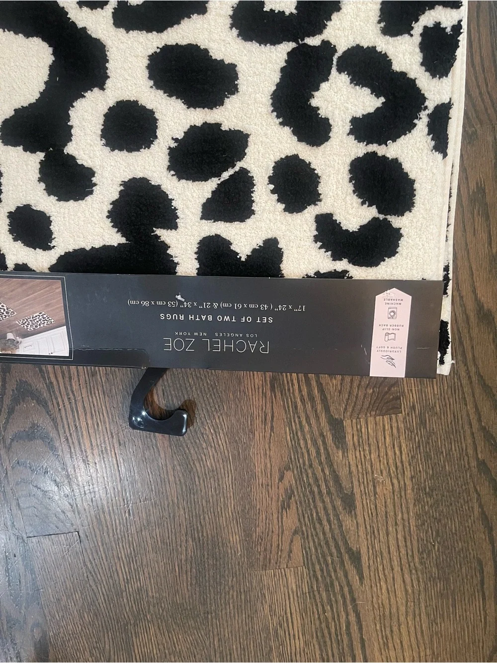 Rachel Zoe Bath Mat Set - Black and Ivory - 17”x24” & 21”x34” Brand New